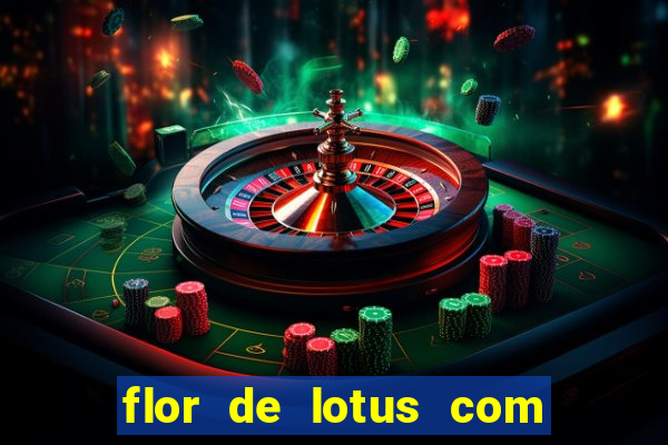 flor de lotus com lua tatuagem